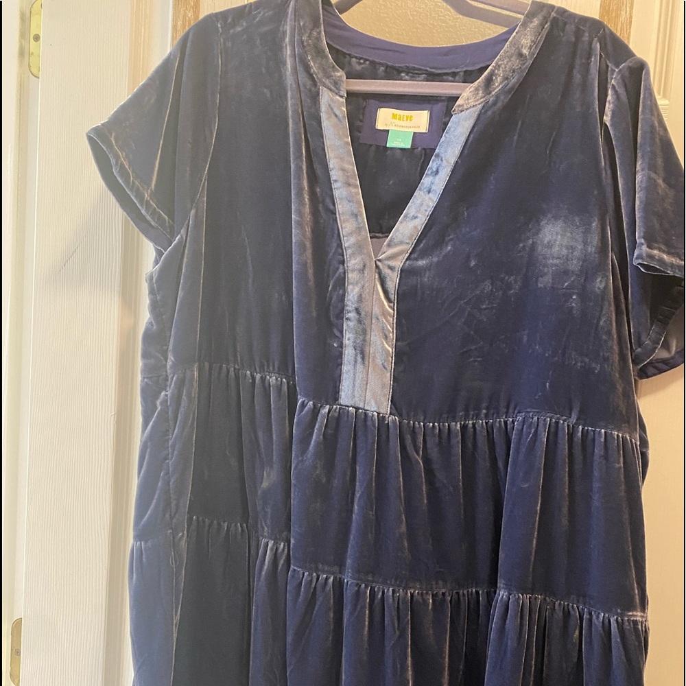 NWOT Blue Velvet Maeve Dress from Anthropologie size 1X, Runs a little large